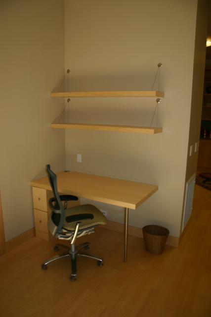 conf_table_plus 061.jpg